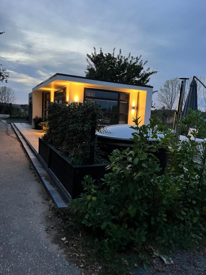 Luxus Chalet Hafenblick Lathum Eksteriør bilde
